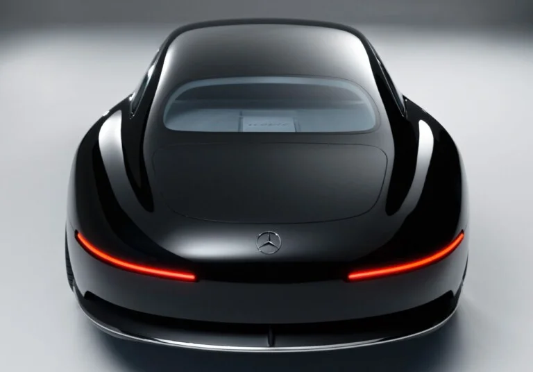 Mercedes-Benz Vision Iconic: A Batmobile for the Modern Era